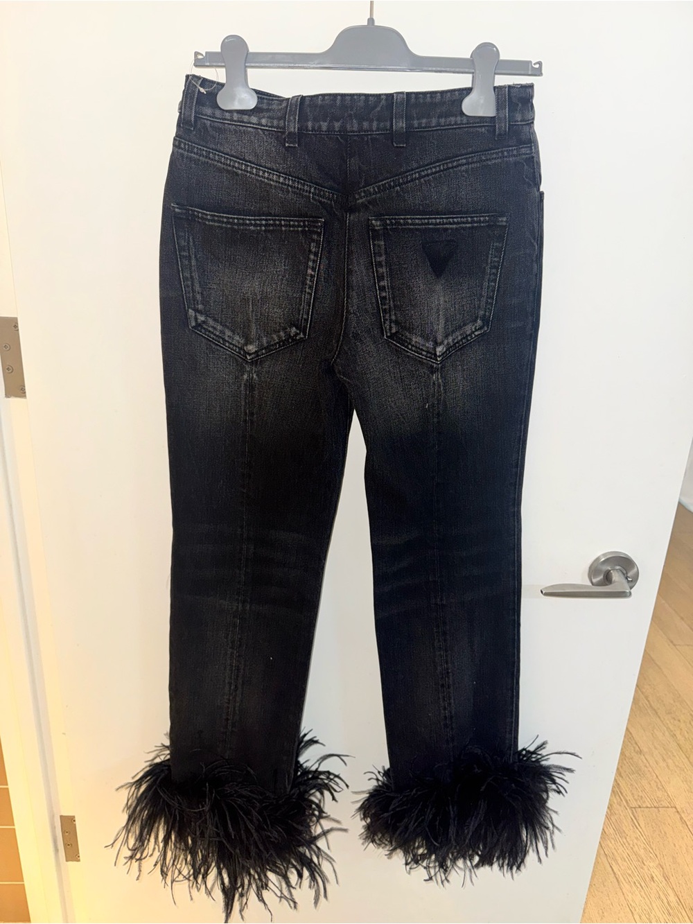 Prada feather trimmed straight jeans 27 - Picture 5 of 8